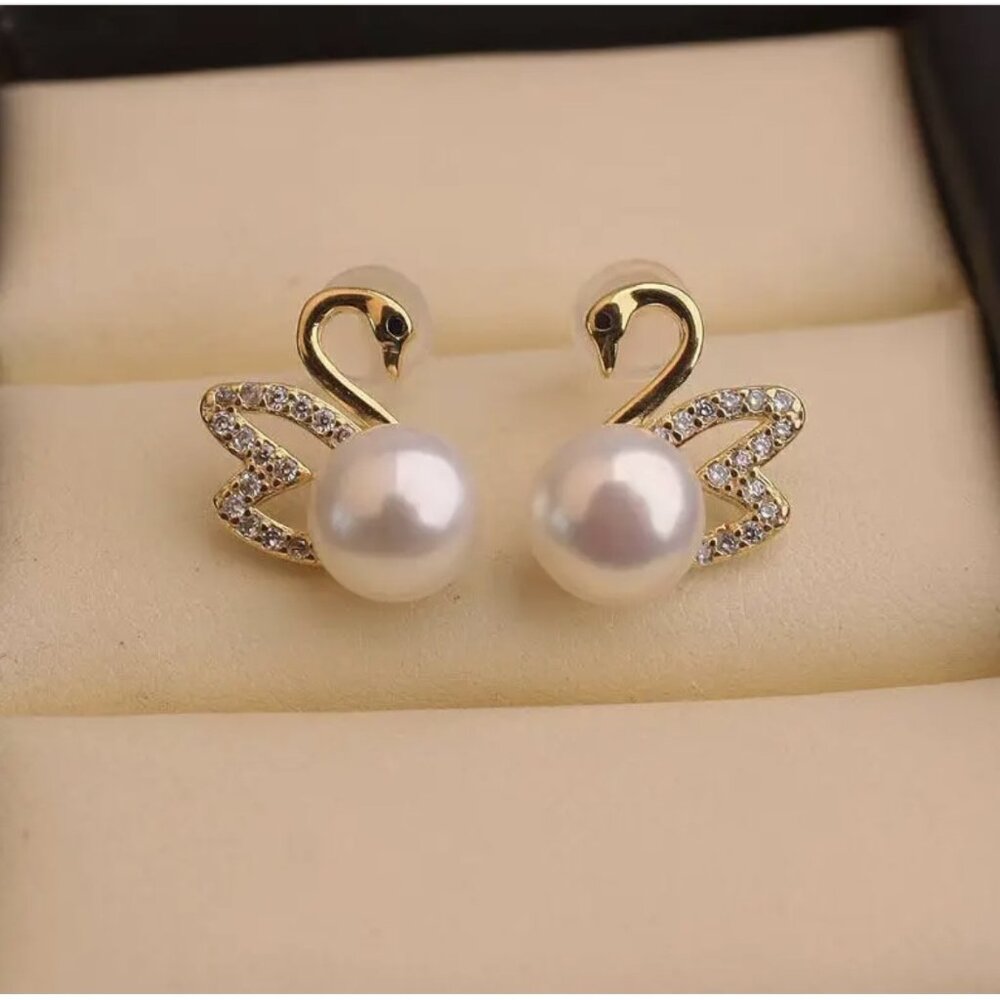 14K Gold Plated Swan Stud Earrings For Women Imitation Pearl Design